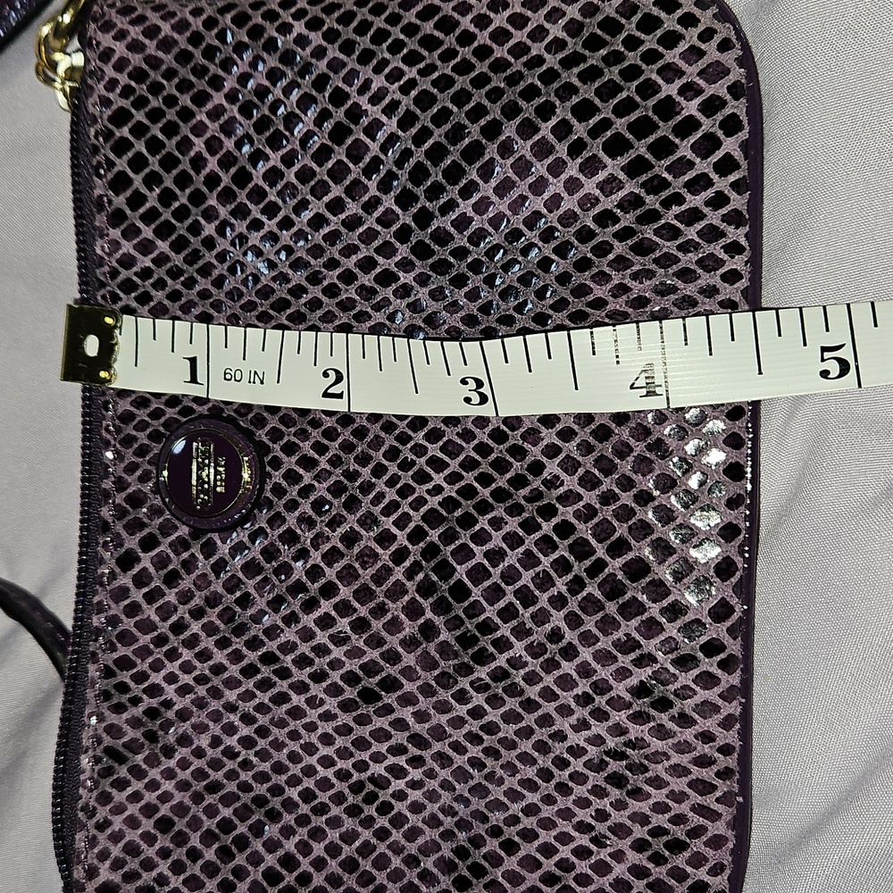 Coach wristlet - Picture 5 of 5